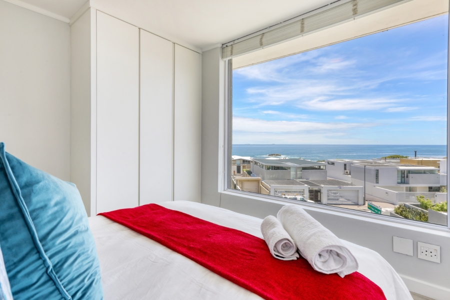 To Let 6 Bedroom Property for Rent in Camps Bay Western Cape